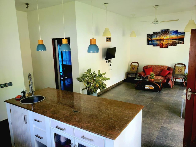 Others 3, Emerald Breeze villa, Akmeemana