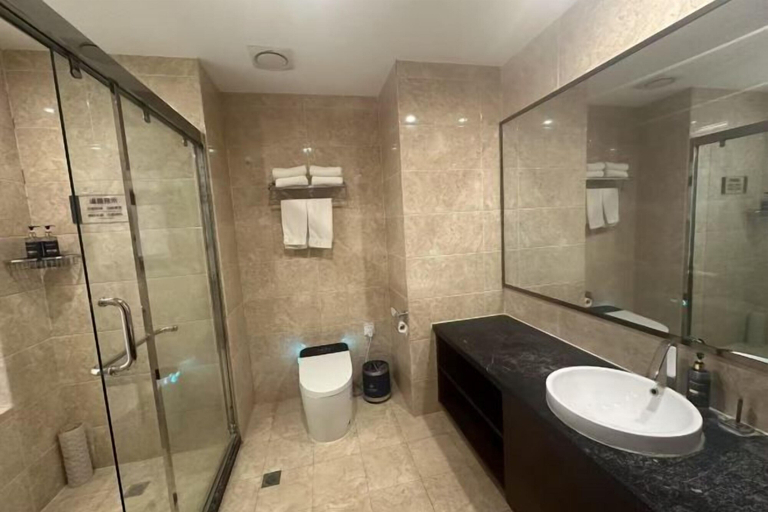 Bathroom 4, Renhe International Hotel, Tongliao