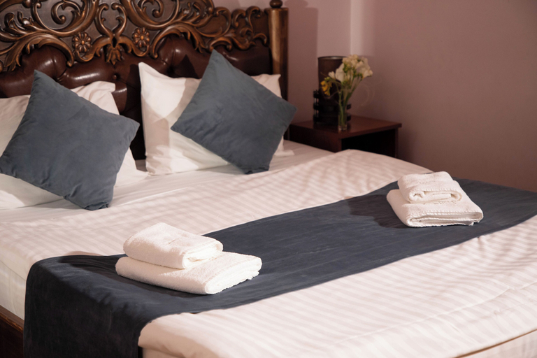 Bedroom 3, Casanova Inn