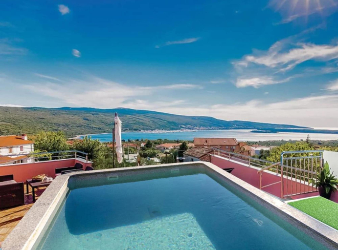 Outdoor pool 2, Villa Antonia, Krk