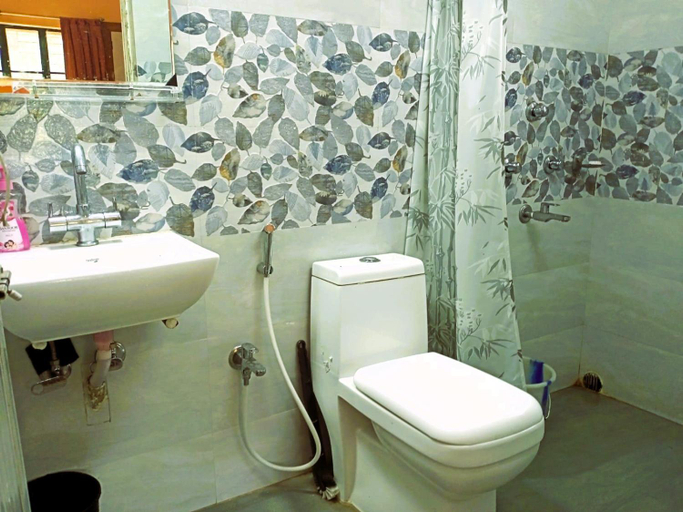 Bathroom 3, ARANYAK Homestay, Birbhum