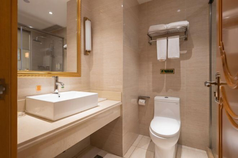 Bathroom 4, Vienna Hotel (Changzhou Hutang Wuyue Plaza), Changzhou
