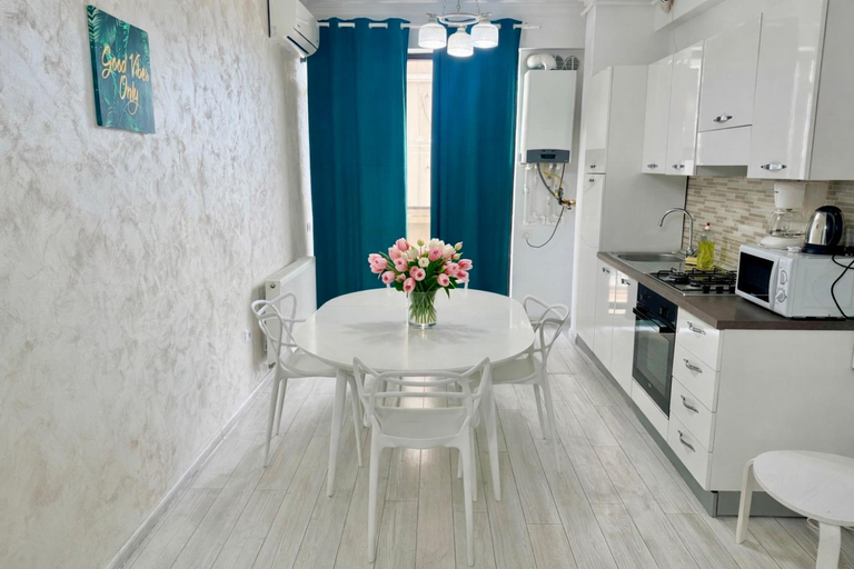 Others 4, Solid Residence Mamaia 387, Constanta