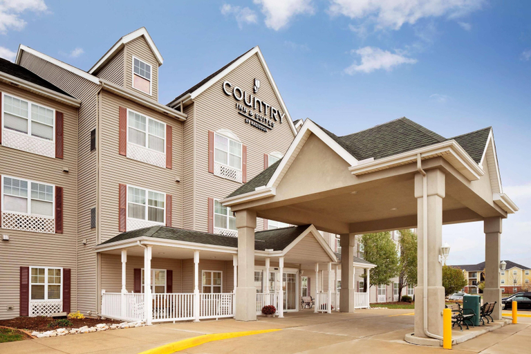Exterior & Views 2, Country Inn & Suites by Radisson, Champaign North, IL, Champaign