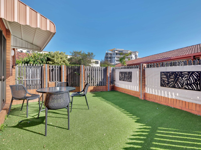 Primary image, Tranquil 2-bed Townhouse Close to Beach, Redcliffe-Scarborough