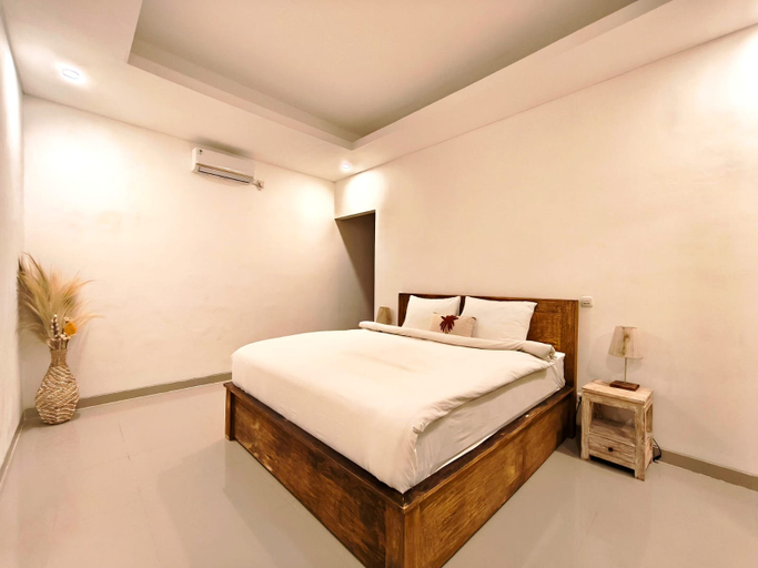 Others 3, Nimis Villa Cemagi, Badung