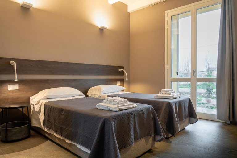 Bedroom 2, Villa Eliseo, Modena