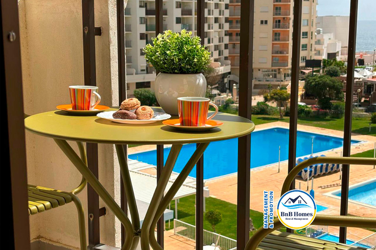 Food & Drinks, BnB Homes vibrant Ocean View terraced apartment, Silves