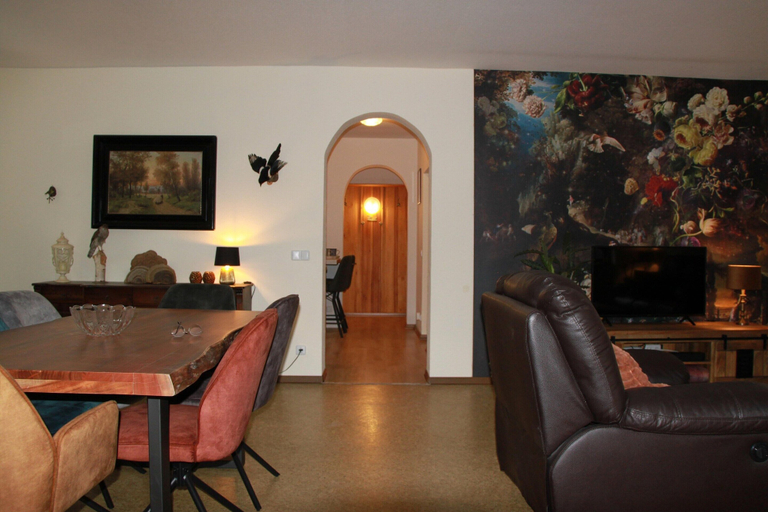 Living room 2, Altstrimmig Shine, Cochem-Zell