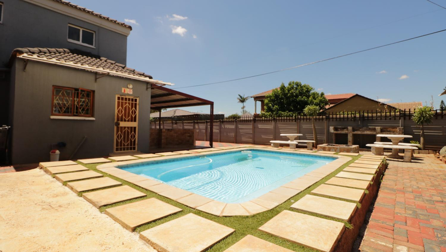 Sport & Beauty 4, Koiketla Guesthouse, City of Tshwane