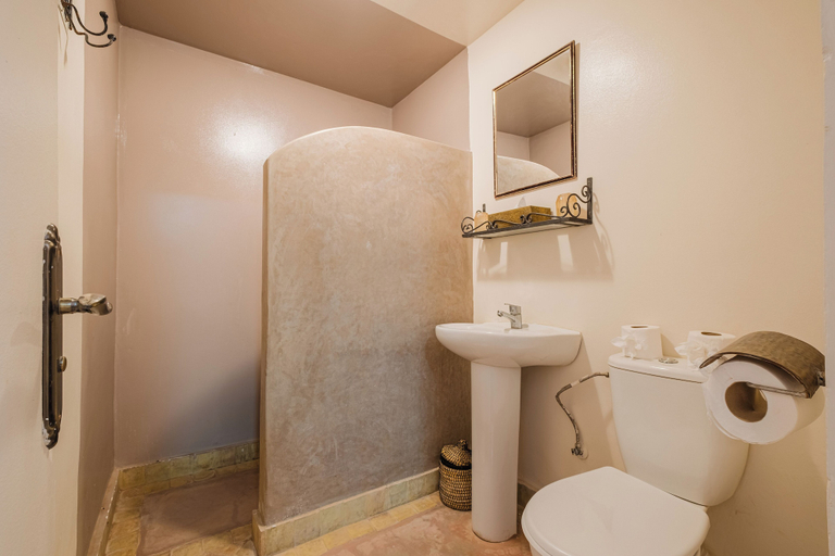 Bathroom 4, Dar 55 - Berbere House - Boutique Hôtel & SPA, Marrakech