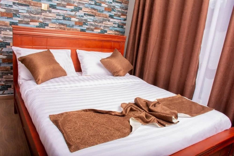 Bedroom 4, HOIMA BREEZE MOTEL, Bugahya