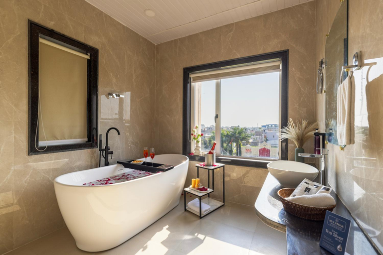 Bathroom, Sun Stone Hotel & Club - Jawai, Pali