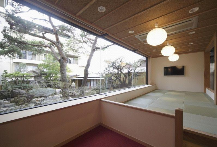 Others 5, Menmentei Wataya, Niigata