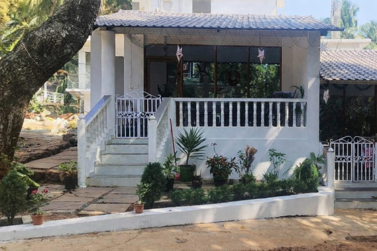 3, Anna Cottages Agonda, South Goa