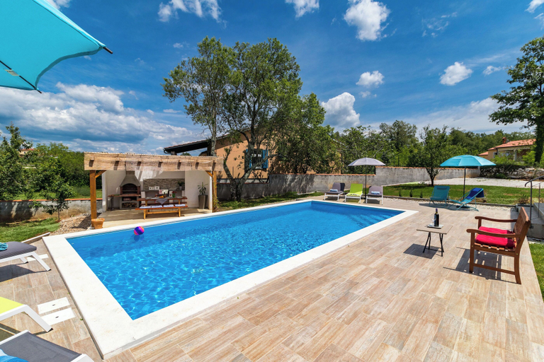 Outdoor pool 2, Villa May, Tinjan