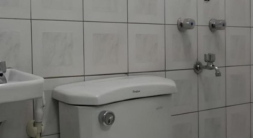 Bathroom 5, Hotel Sogo Tarlac, Tarlac City