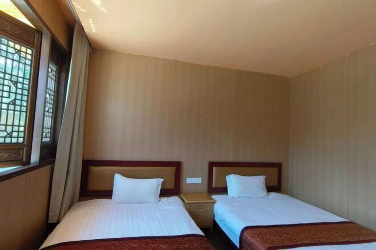 Bedroom 3, Jixi Longchuan Farm House, Xuancheng