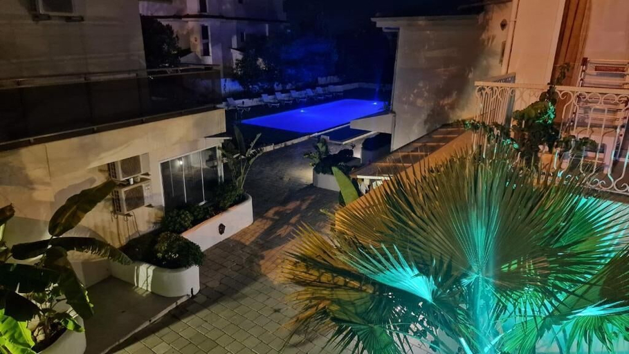 Property entrance, Oludenizevleri Fethiye, Fethiye