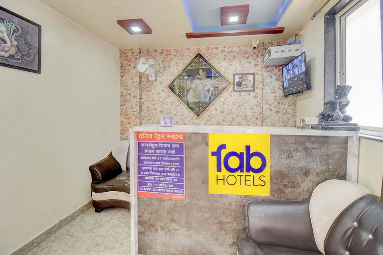 Reception 4, Fabhotel Dream Sky, Pune