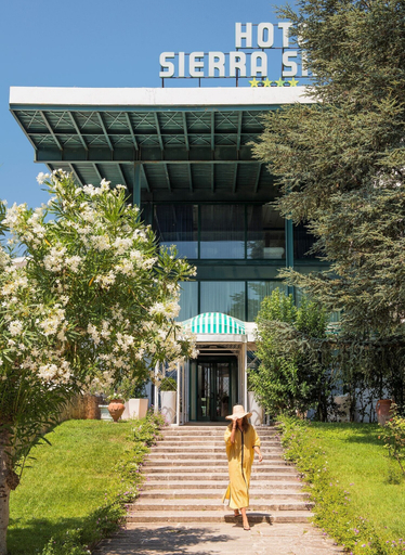 Exterior & Views 2, Hotel Sierra Silvana, Brindisi