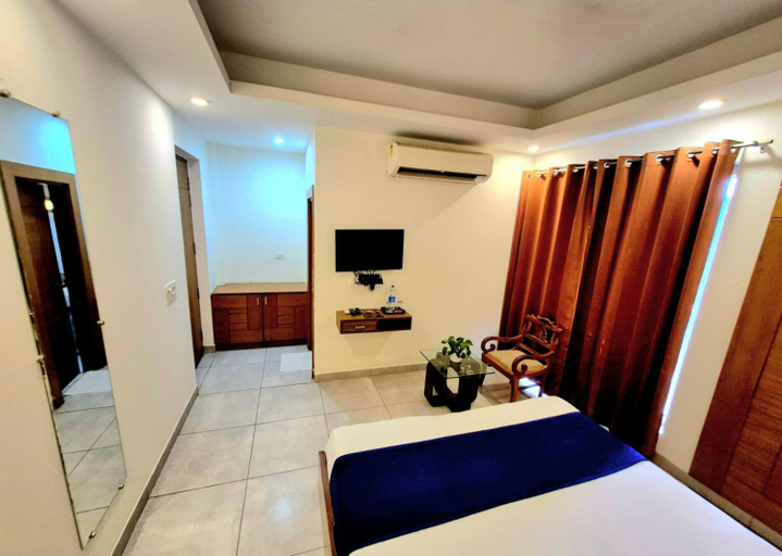 Others 5, Stays - NH 8, Gurgaon