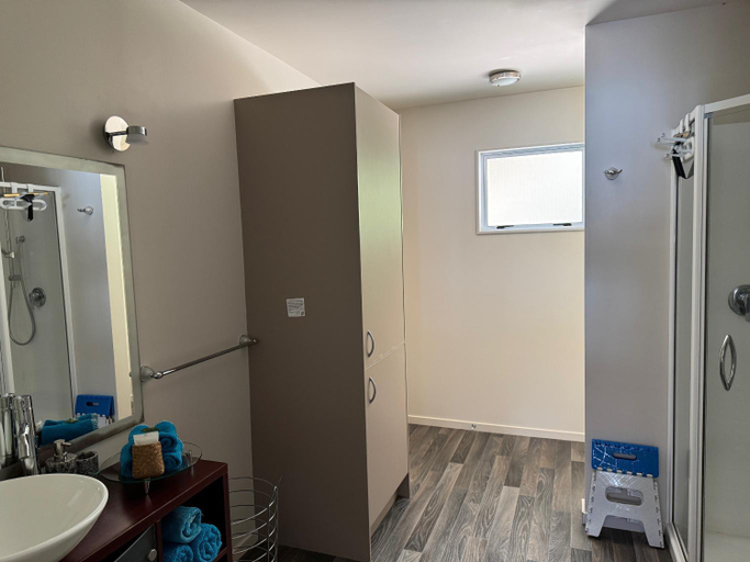 Bathroom 3, Te Mahia Bay Resort, Marlborough