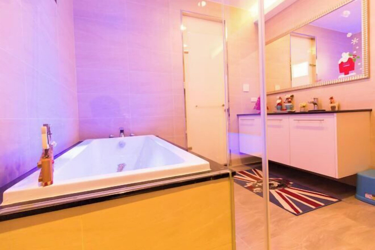 Bathroom 3, I Do B&B, Yilan