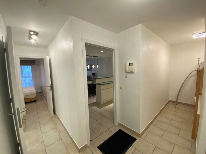 Room 2, Stylish Apartment With North Sea Views, West-Vlaanderen