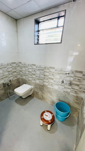 Bathroom, Devka Farm House, Daman