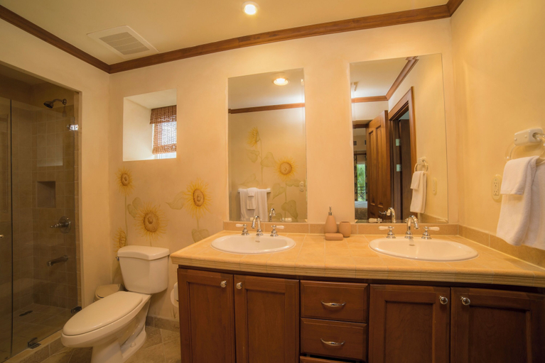 Interior 3, Veranda 1B 3 bdr Golf Course View in Los Suenos, Garabito
