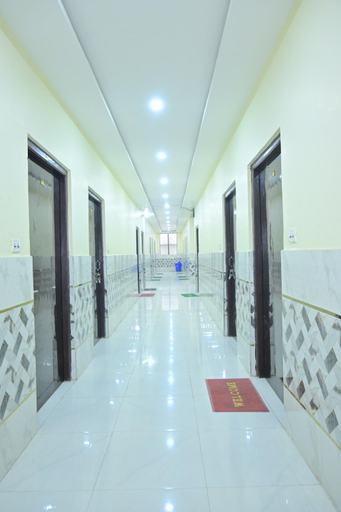Others 5, Raj palace Ayodhyadham, Faizabad