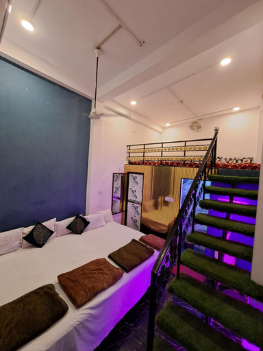 Bedroom 3, Hotel Celebration, Ujjain