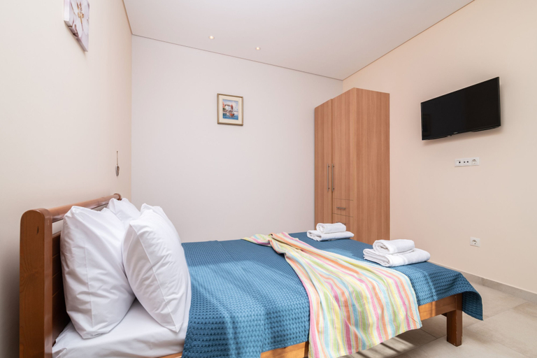 Room 3, Villa Ocean Pool in Planos, Ionian Islands