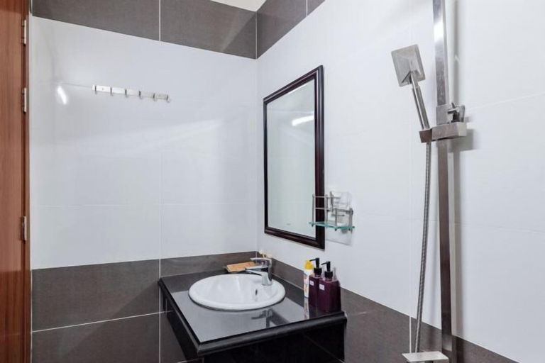 Bathroom 5, Luxy Park Hotel & Apartments - MTown, Phú Quốc