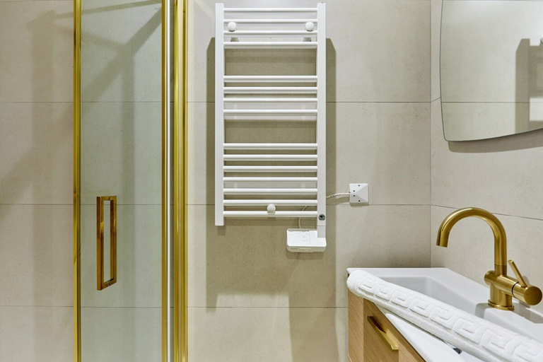 Bathroom 2, Superb apartment Center of Paris, Paris