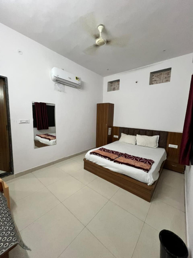 Bedroom 3, Hotel Shri Ram Palace, Jhalawar