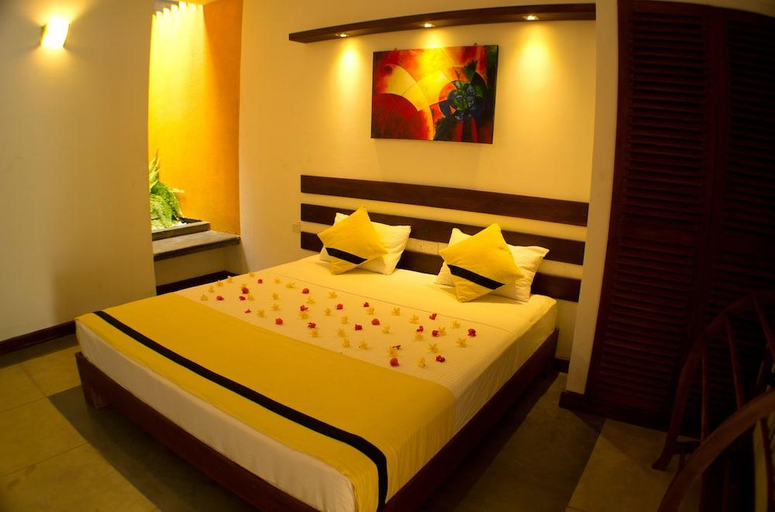 Bedroom 3, Hotel Alakamanda, N. Palatha East