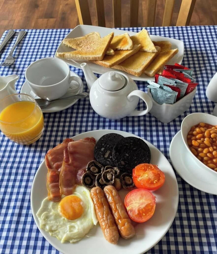 Food & Drinks 5, Ludlow Mascall Centre - Hostel, Shropshire