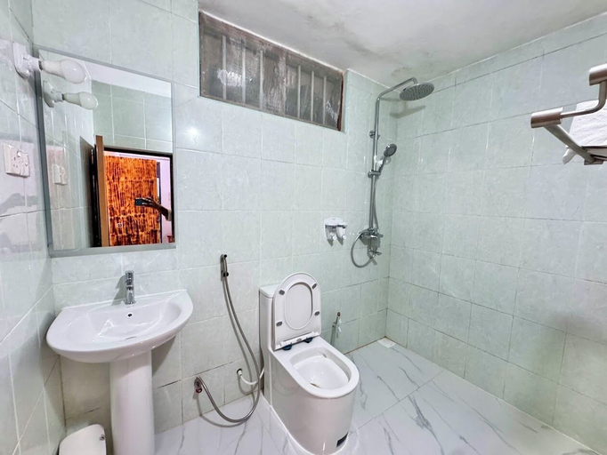 Bathroom 3, Bella Stay Inn Fvm