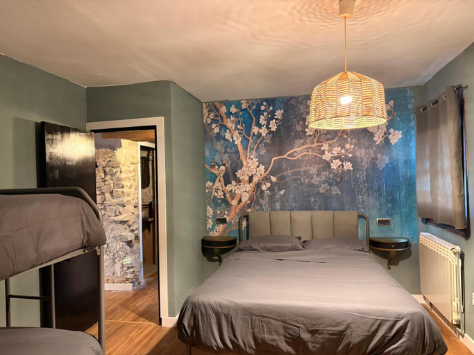 Bedroom 2, Camping Ripolles, Girona