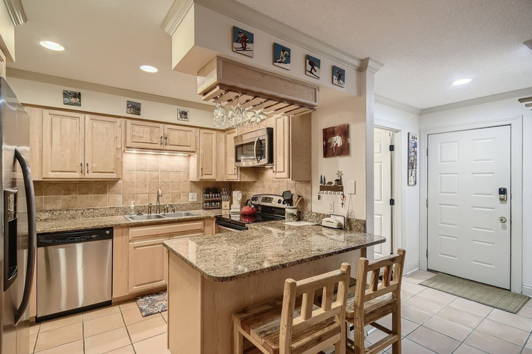 Private kitchen 2, Ski Hill 14 2 Bedroom Condo, Summit