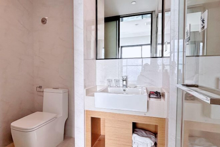 Bathroom 4, Yimi Yangguang Seaview Holiday Apartment, Huizhou