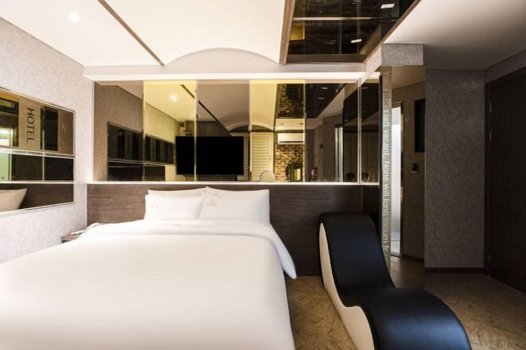 Bedroom 2, Jamsil Louize, Songpa
