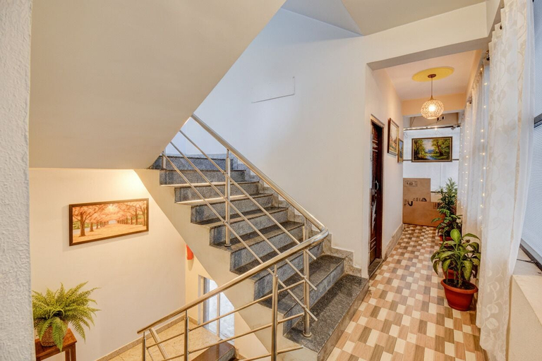 Staircase, Fabhotel Dream Sky, Pune