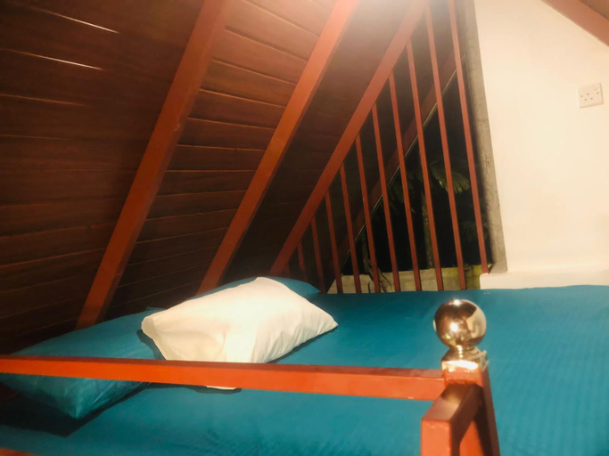Bedroom 3, Green Villa, Welipitiya