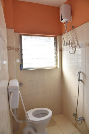Bathroom 5, Samarth Villa, Solapur