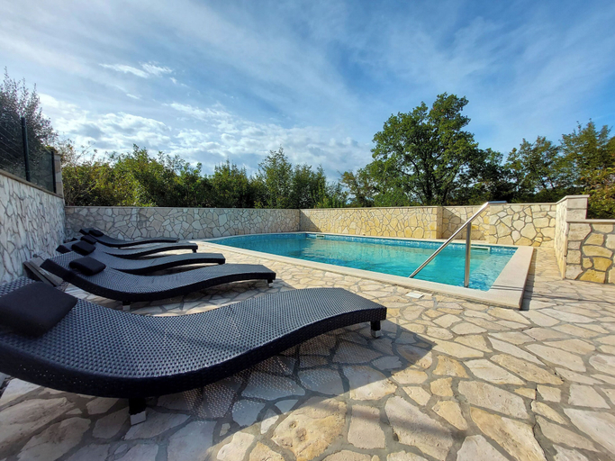 Outdoor pool 2, Apartments Nono, Crikvenica