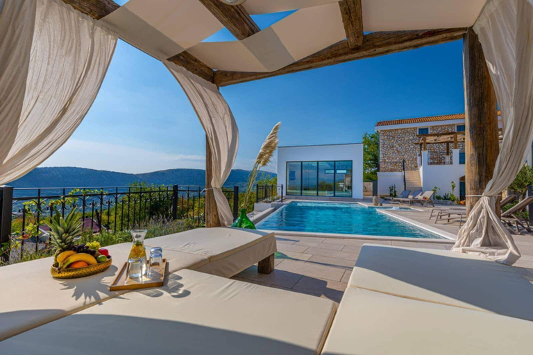 Outdoor pool 2, Villa Hilltop, Vinodolska