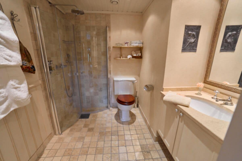 Bathroom, Geilo Mountain Lodge, Hol